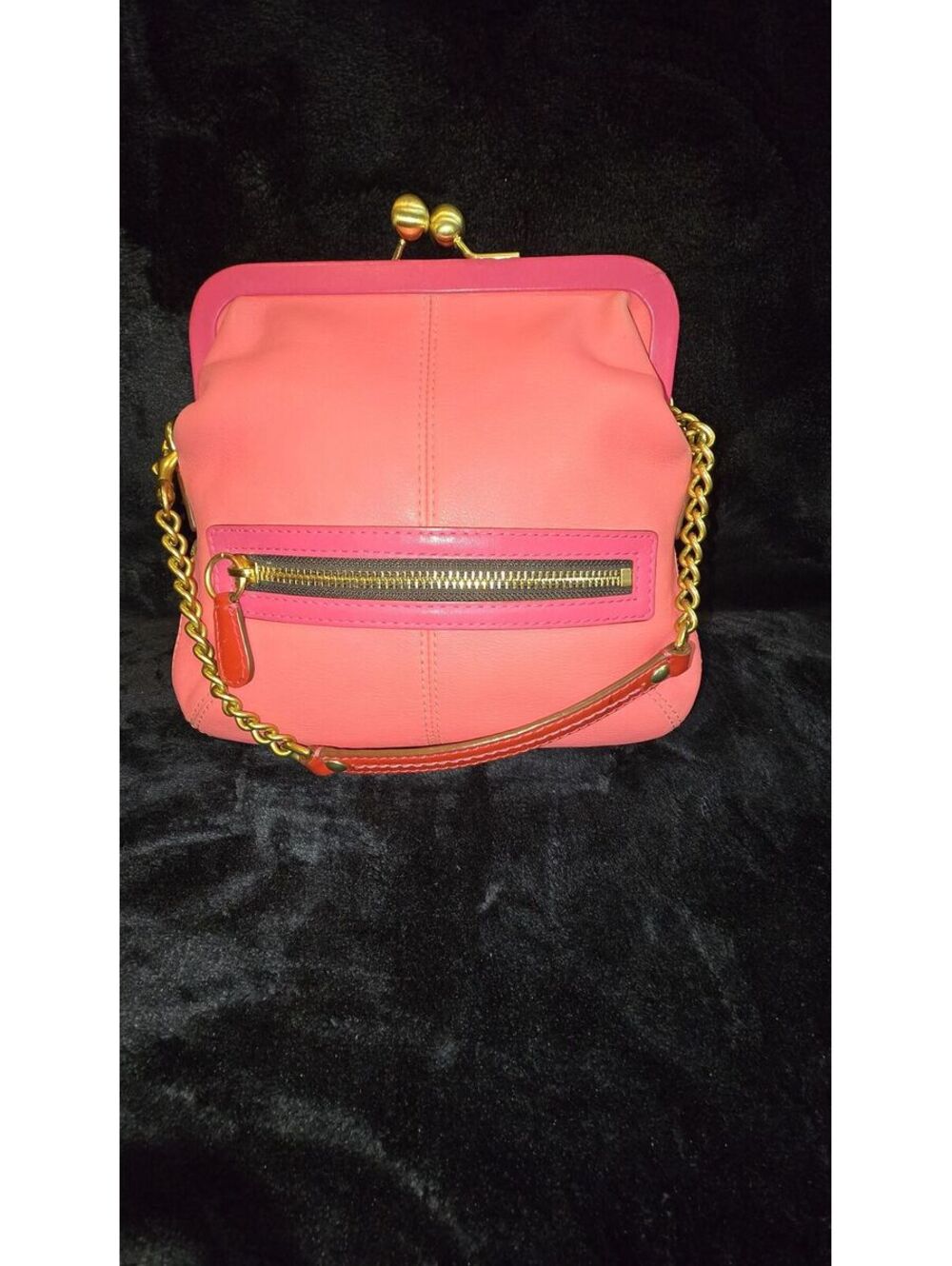1. 2008 Coach Bonnie Brass Kisslock Purse Pinkπ - Picture 2 of 8